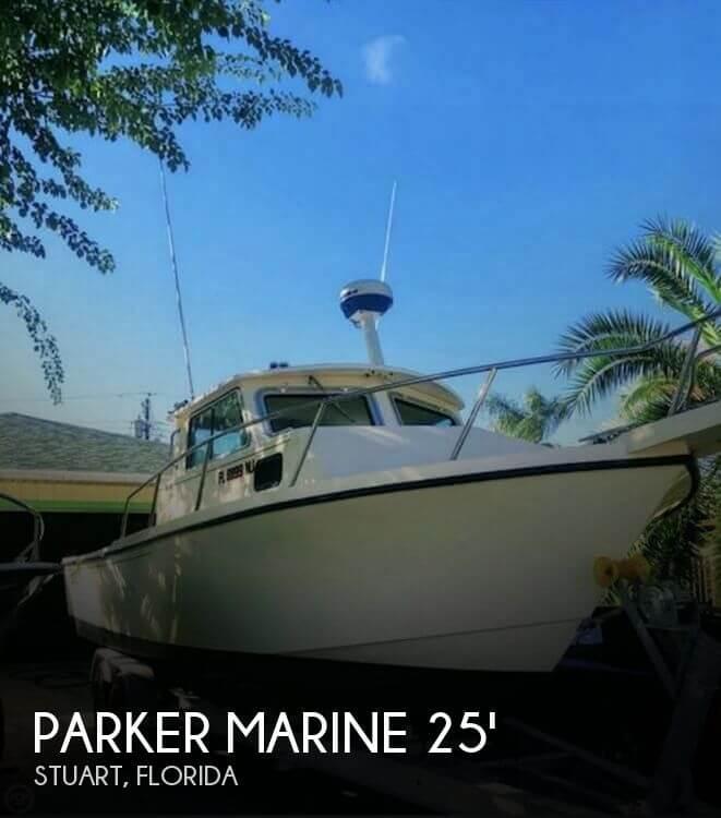 25' Parker Marine 2520MV Sport Cabin