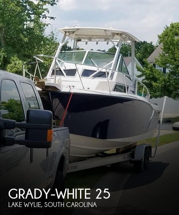 25' Grady-White Sailfish 252 Sportbridge