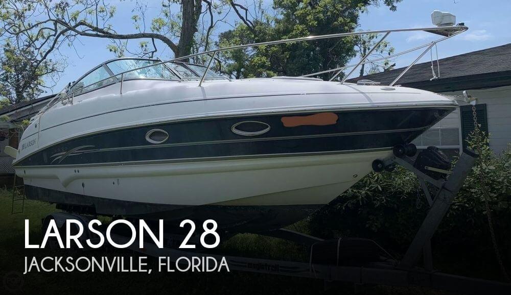 27' Larson Cabrio 274