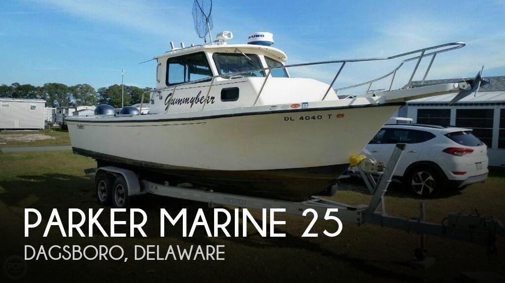 25' Parker Marine 2520 DV Sport Cabin