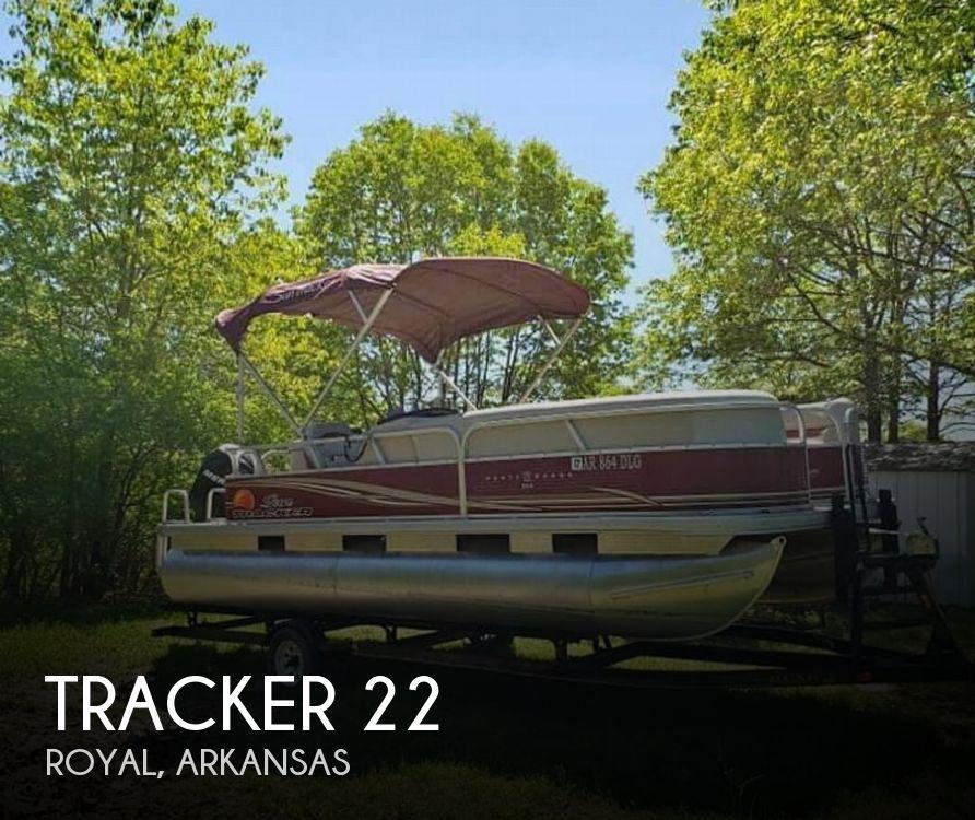 22' Tracker 22