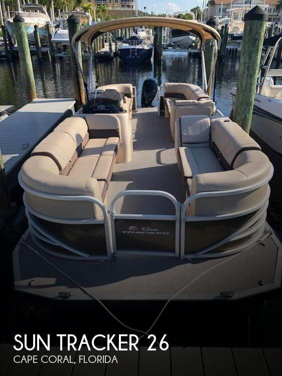 26' Sun Tracker PARTY BARGE 24 XP3
