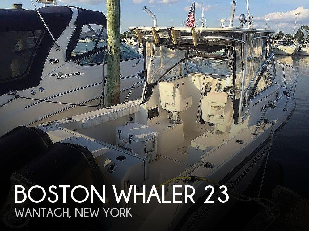 23' Boston Whaler CONQUEST 230