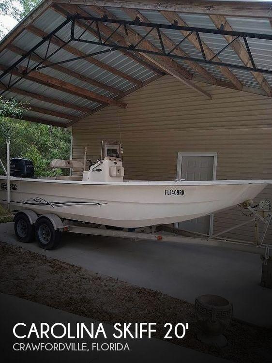 21' Carolina Skiff 21 DLX