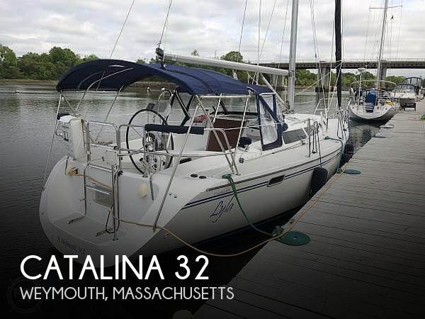 32' Catalina 320 sloop