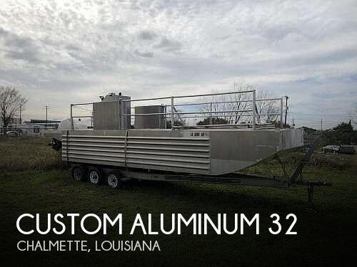 32' Custom Aluminum 32