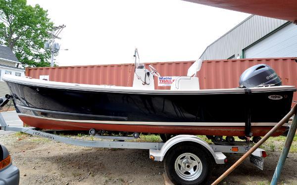 20' Eastern 20' Center Console
