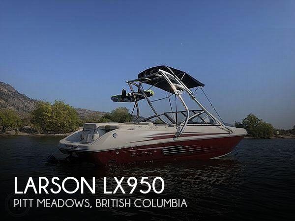 19' Larson LX950