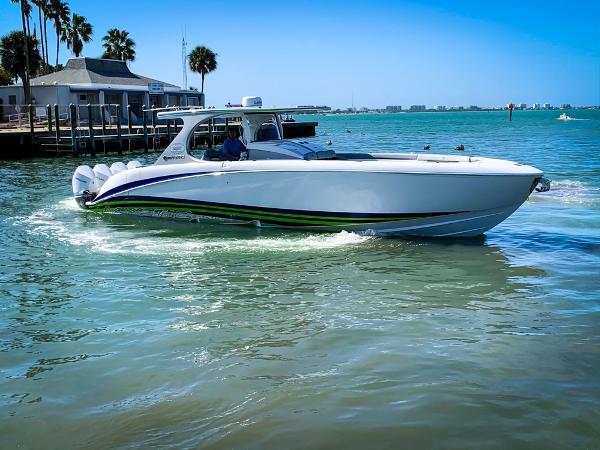 42' Mystic Powerboats M4200