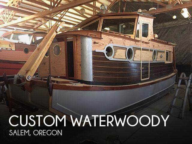 33' Custom Waterwoody