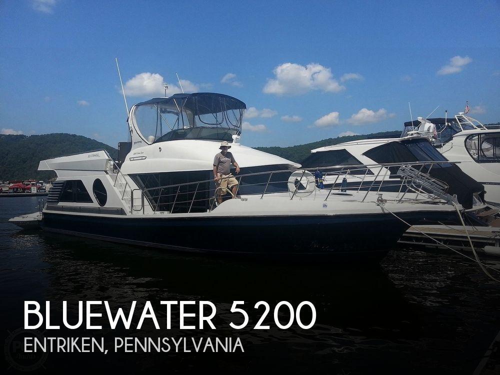 52' Bluewater Yachts 5200