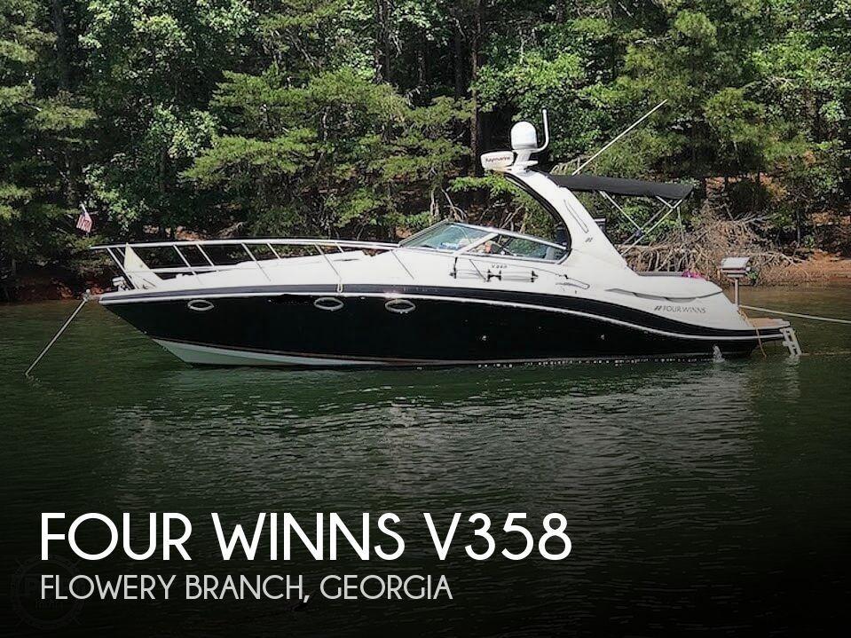 35' Four Winns Vista 358