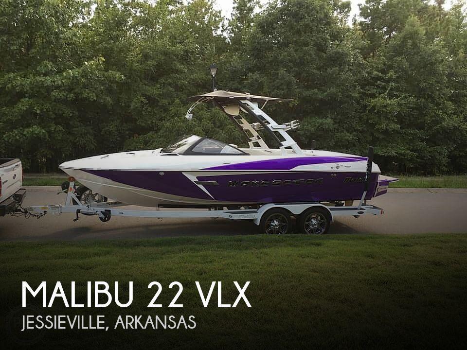 22' Malibu 22 VLX