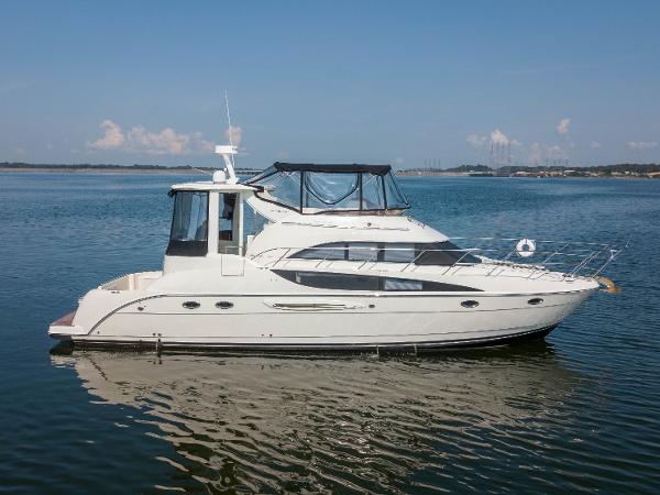 45' Meridian 459 Motoryacht