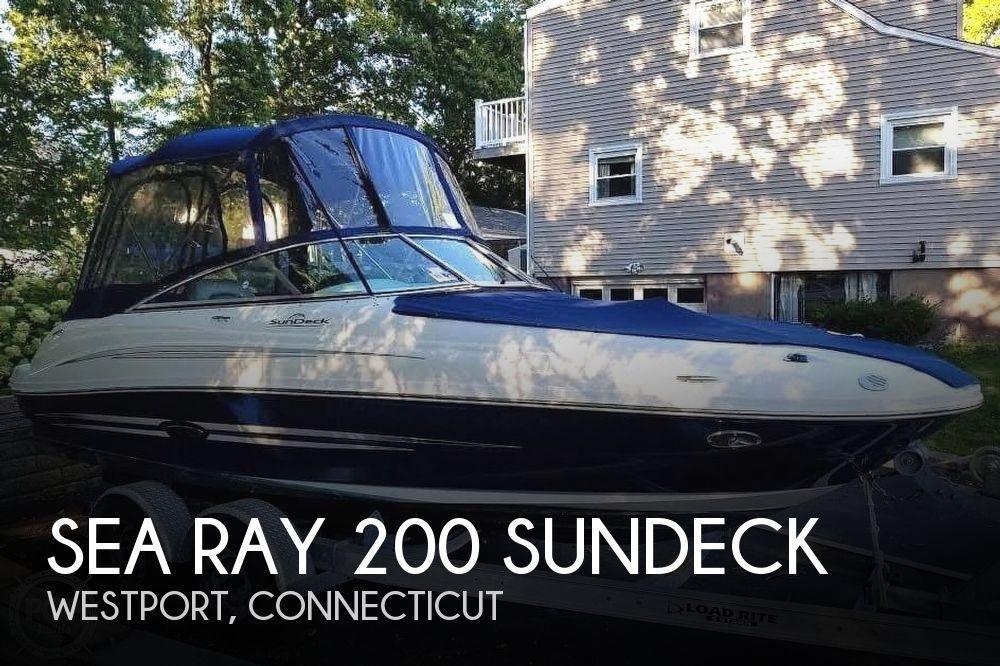 20' Sea Ray 200 Sundeck