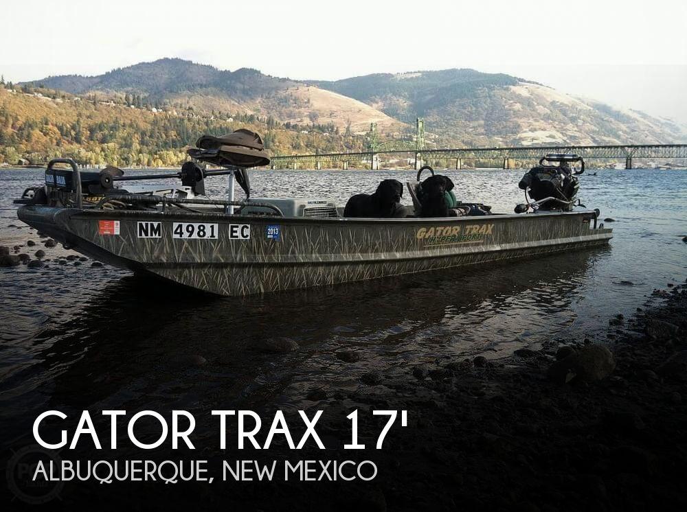 18' Gator Trax Hyper Sport Duck Boat