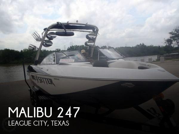 24' Malibu Wakesetter 247 LSV