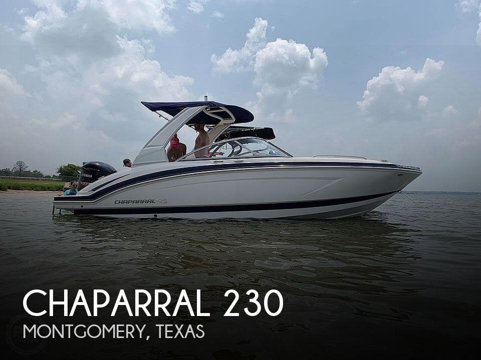 23' Chaparral 230 Suncoast Deluxe