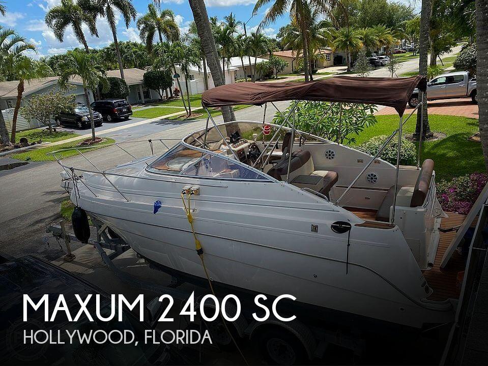 24' Maxum 2400 SCR