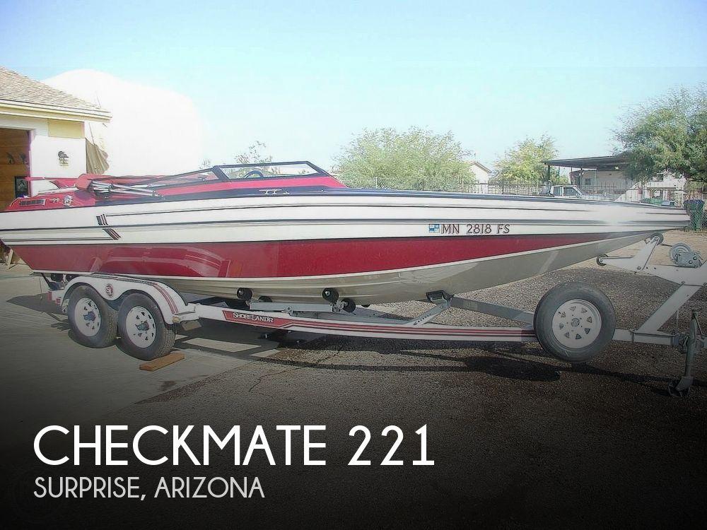22' Checkmate Vision 221