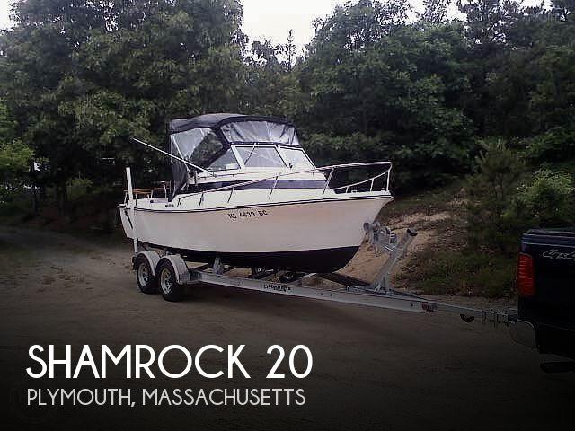 20' Shamrock 200 Runabout Cuddy