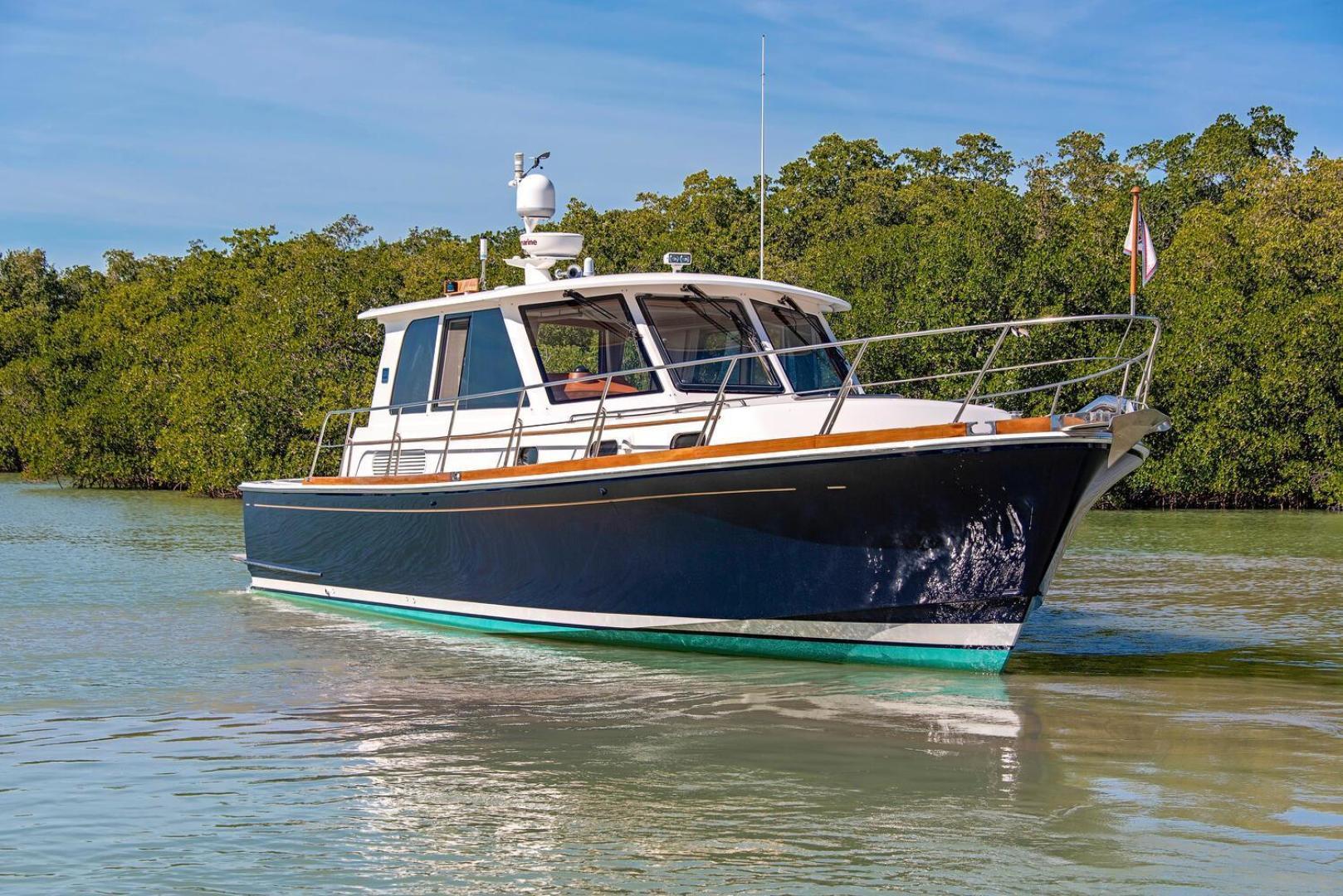 46' Grand Banks Eastbay 45 SX