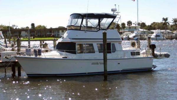 36' Sabreline Fast Trawler