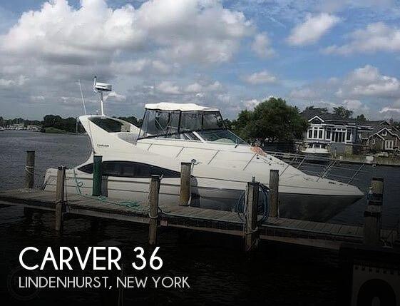 36' Carver 36 Mariner