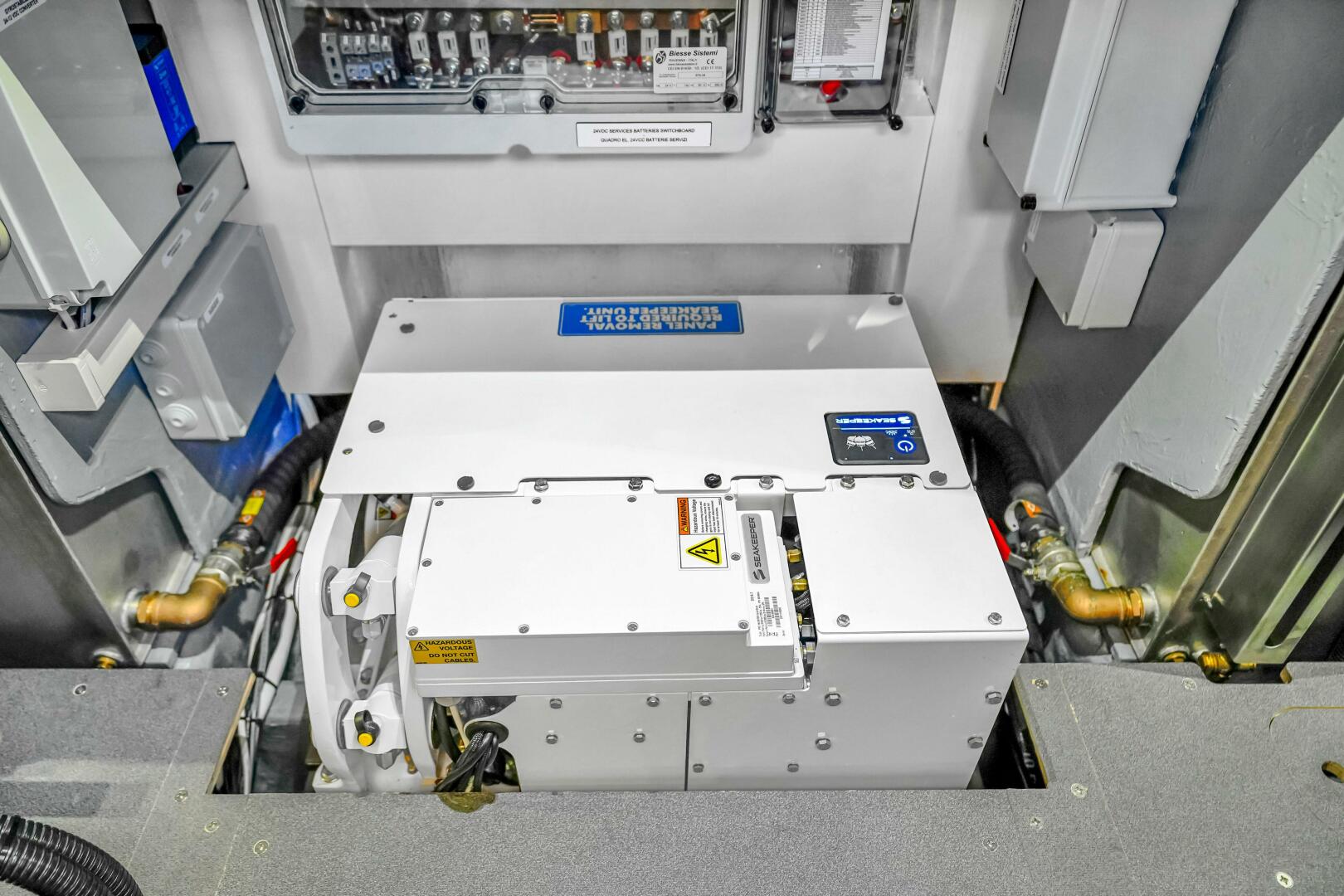 Slide: The Image of 2025 Absolute 47 Flybridge- Engine Room - 5280943