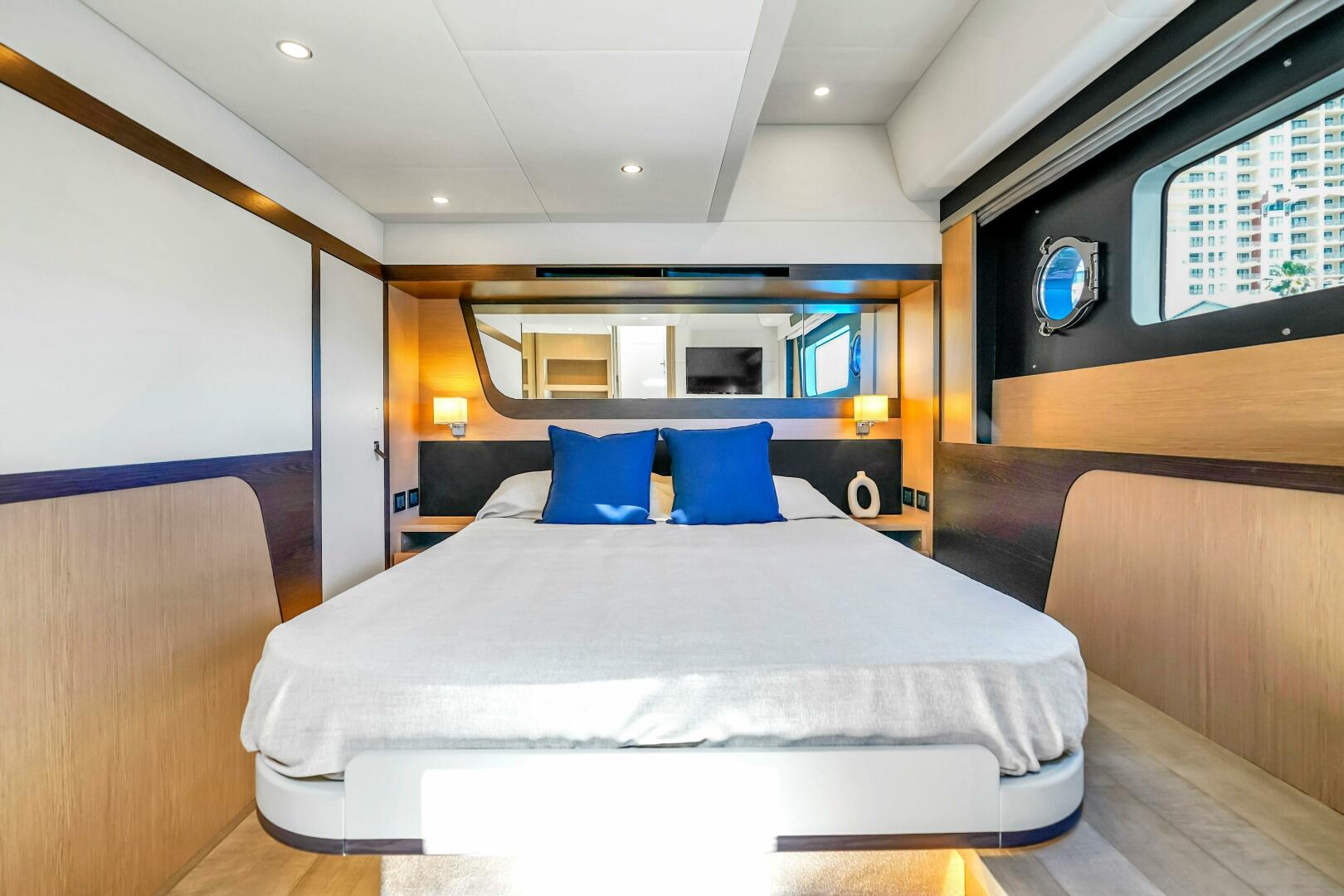 Slide: The Image of 2025 Absolute 47 Flybridge- VIP Stateroom - 5281010