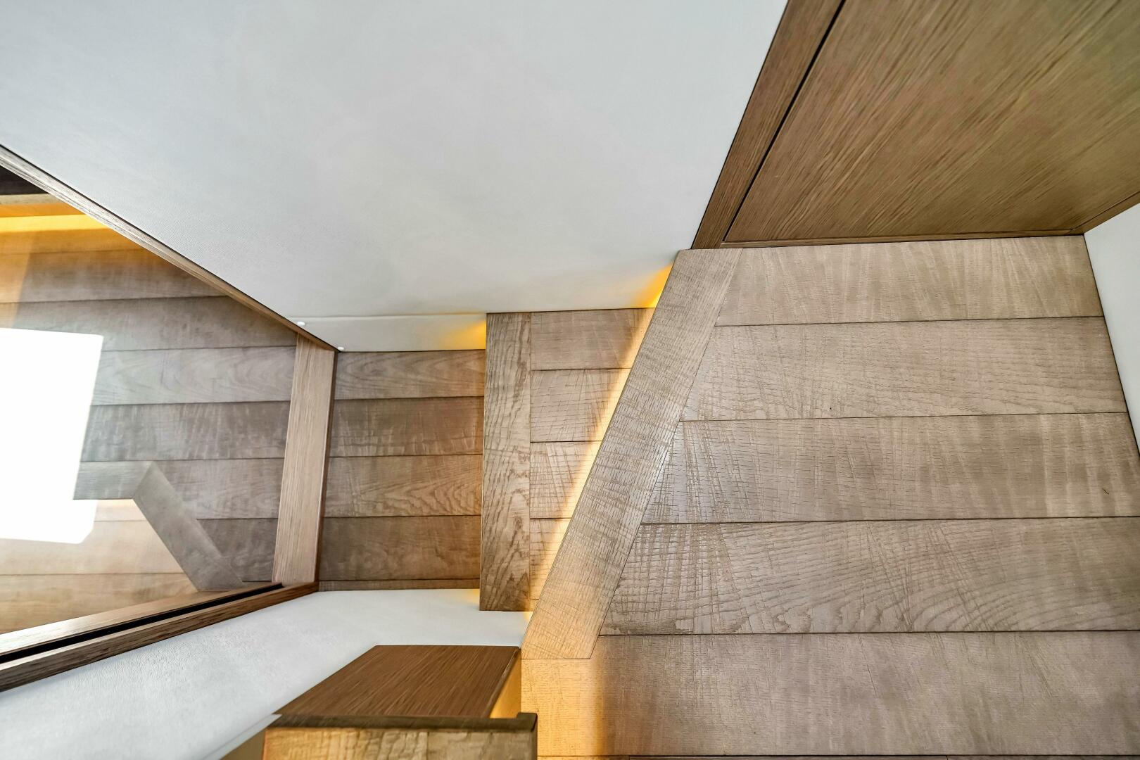Slide: The Image of 2025 Absolute 47 Flybridge- Companionway - 5281035