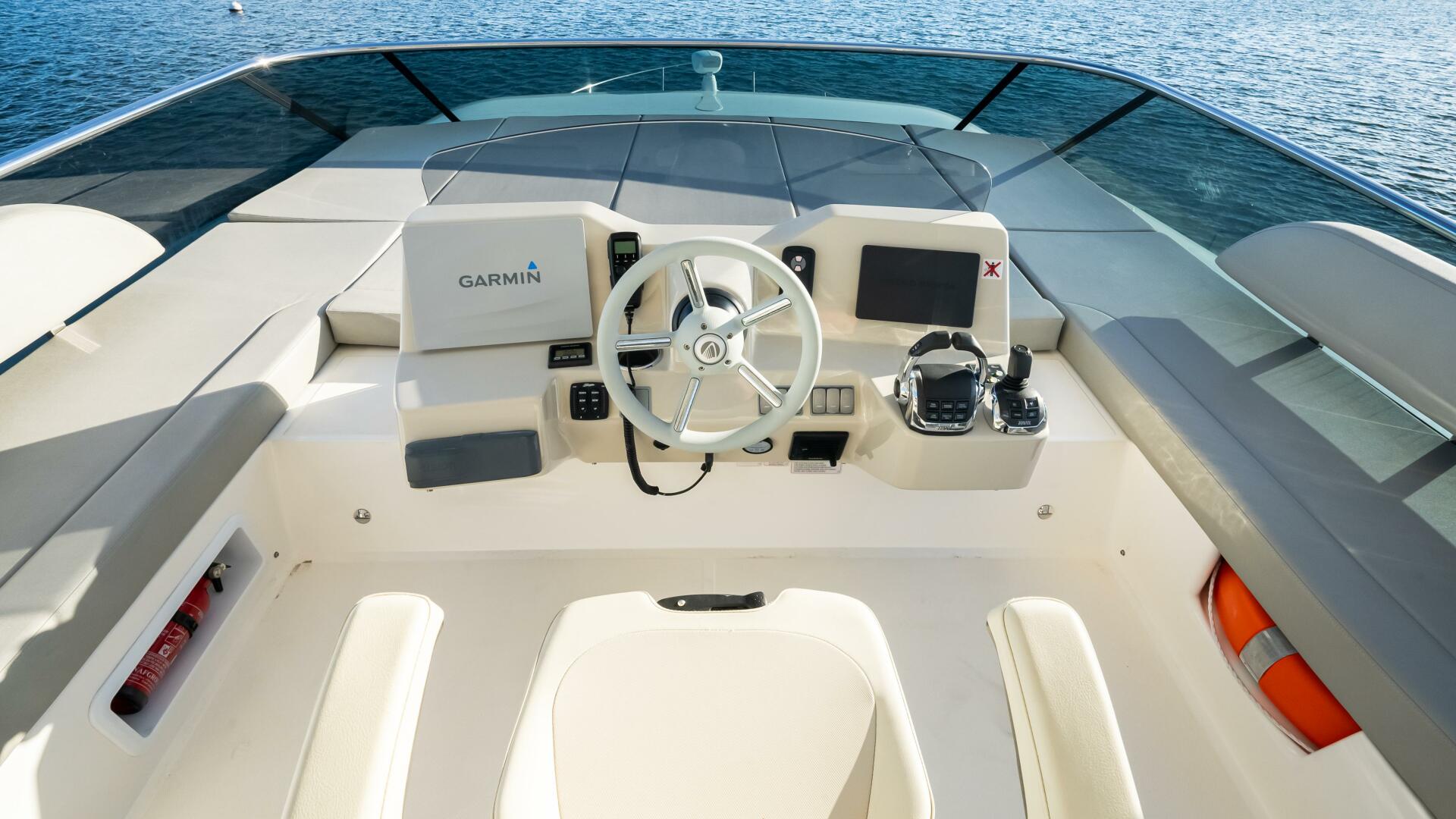 Slide: The Image of Absolute 48 Navetta 2020 - 4831721