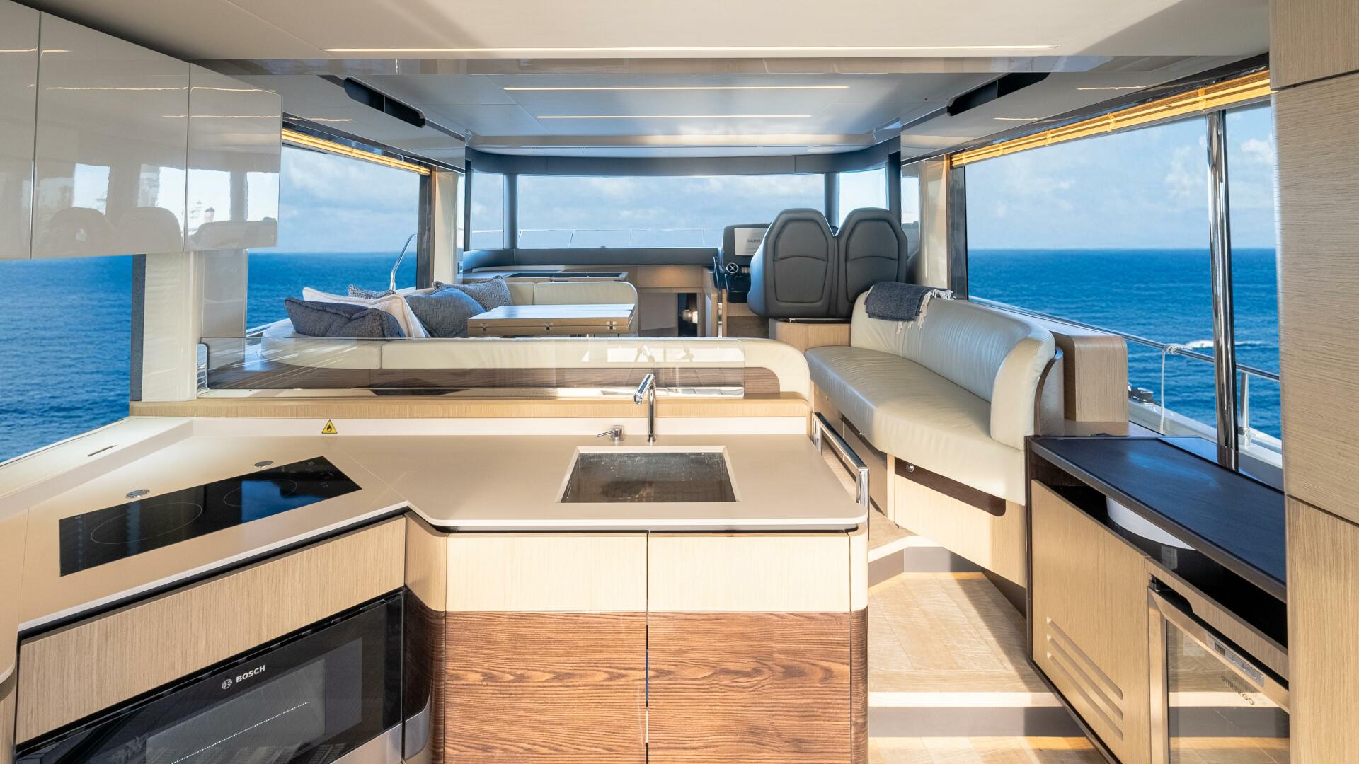 Slide: The Image of Absolute 48 Navetta 2020 - 4831726