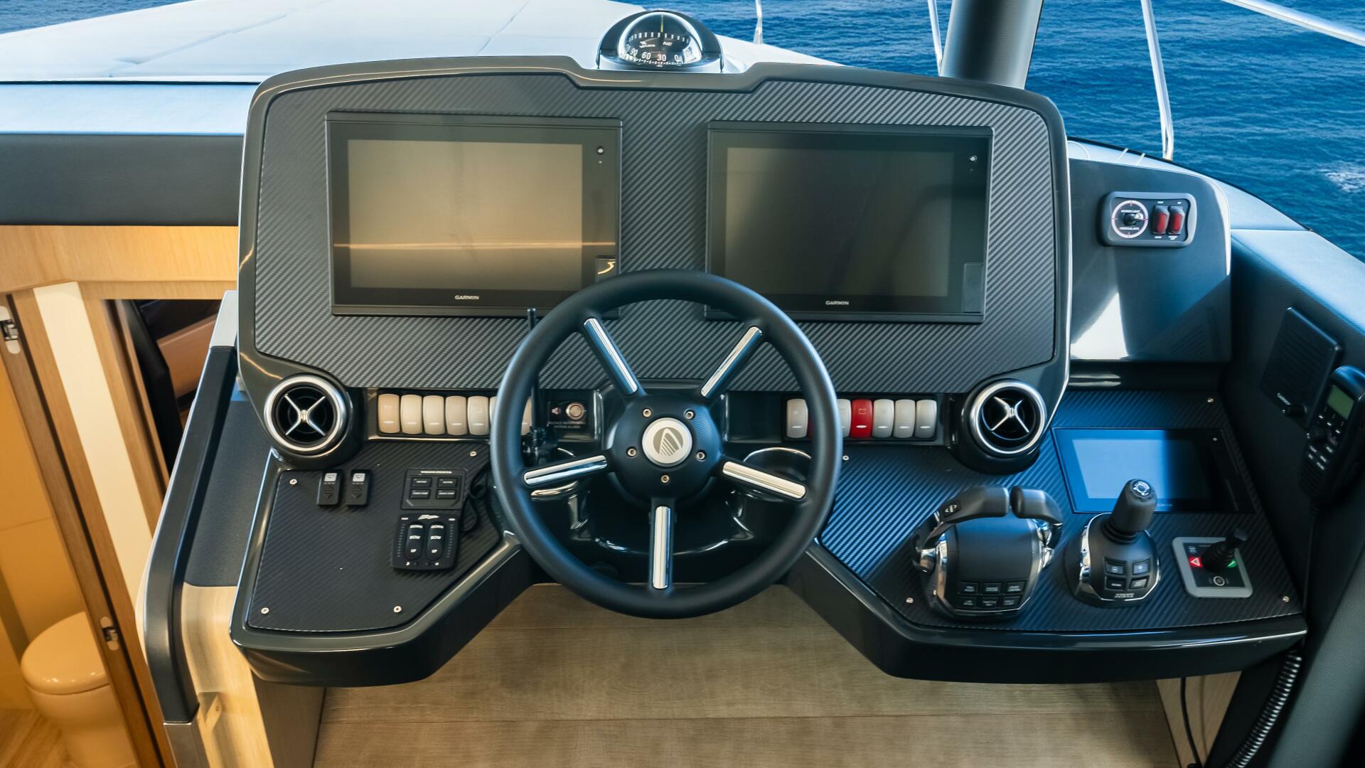 Slide: The Image of Absolute 48 Navetta 2020 - 4831734