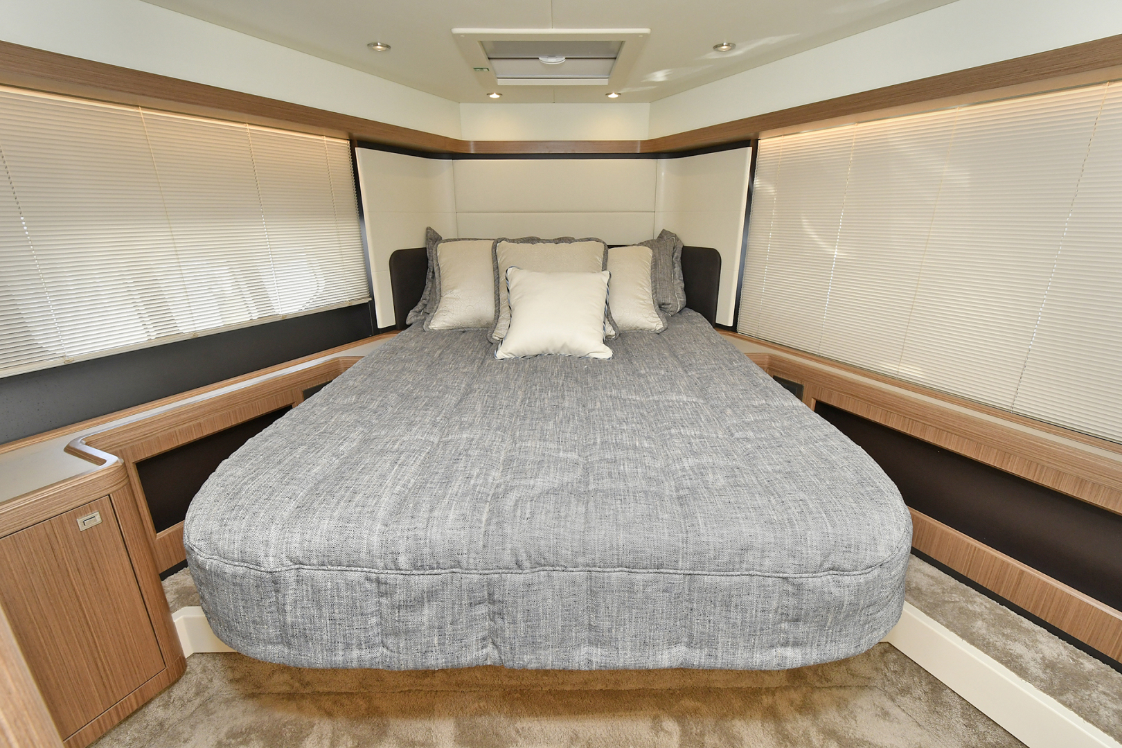 Slide: The Image of VIP Stateroom VIP Stateroom - 1073078