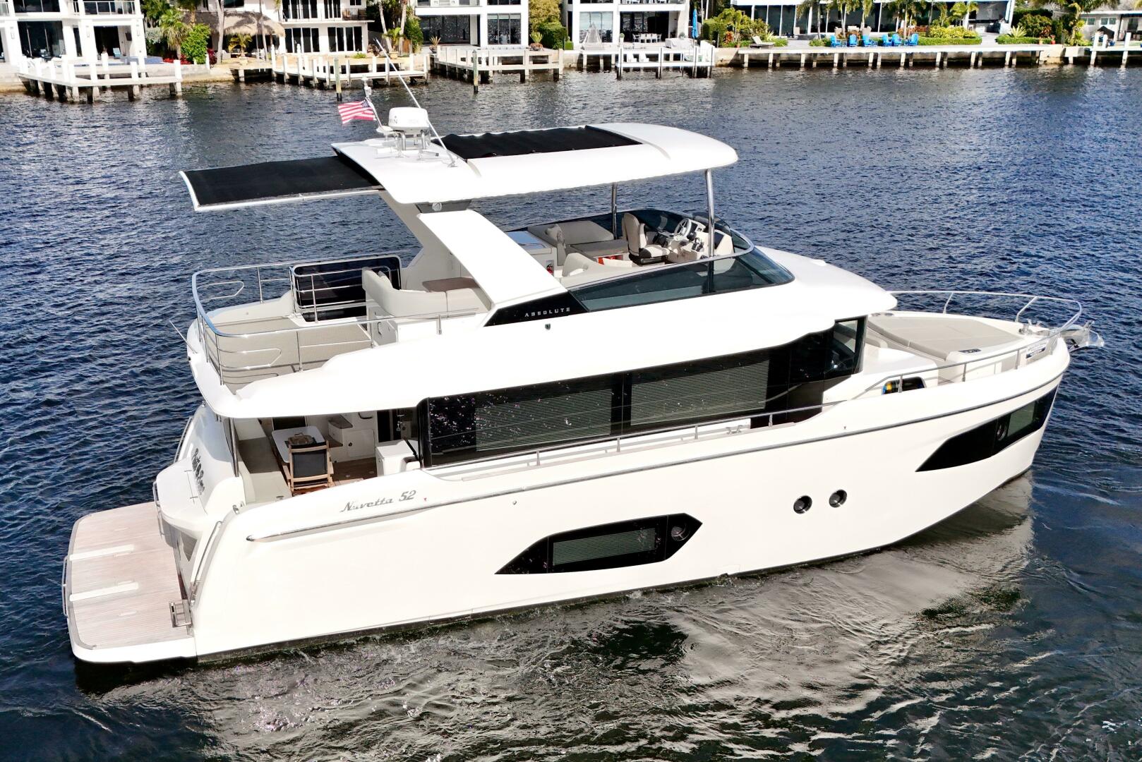 Slide: The Image of Absolute 52 Navetta 2021 - 5077829