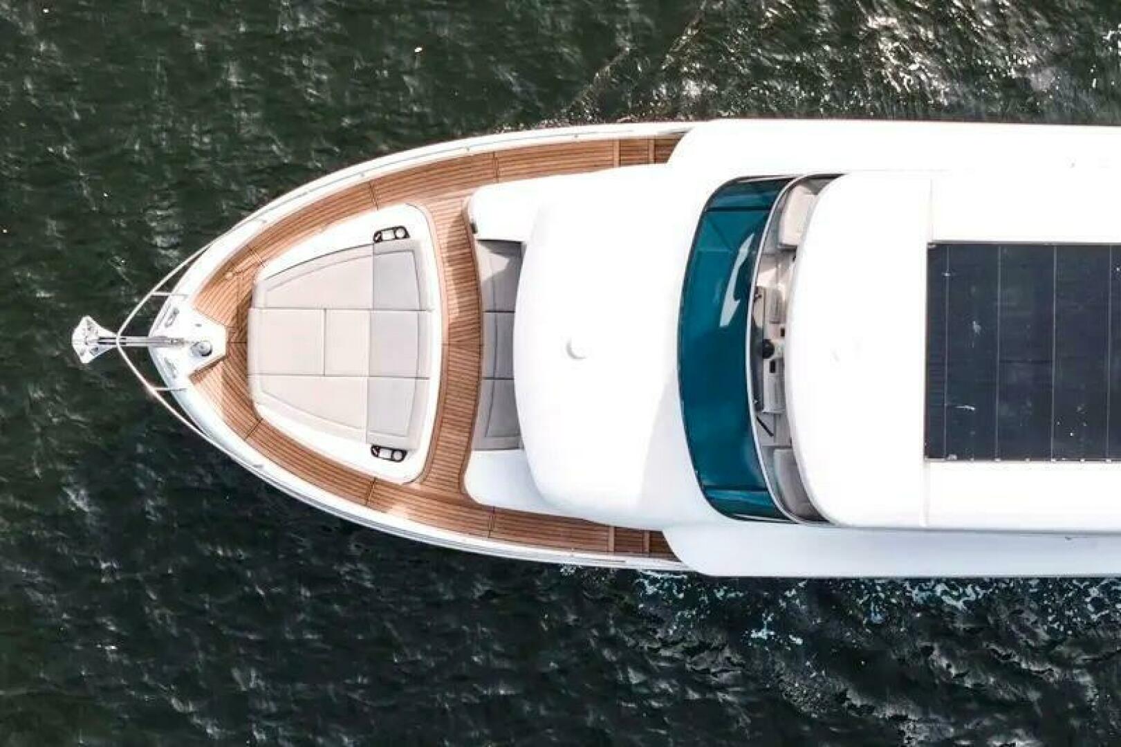 Slide: The Image of Absolute 52 Navetta 2021 - 5077988