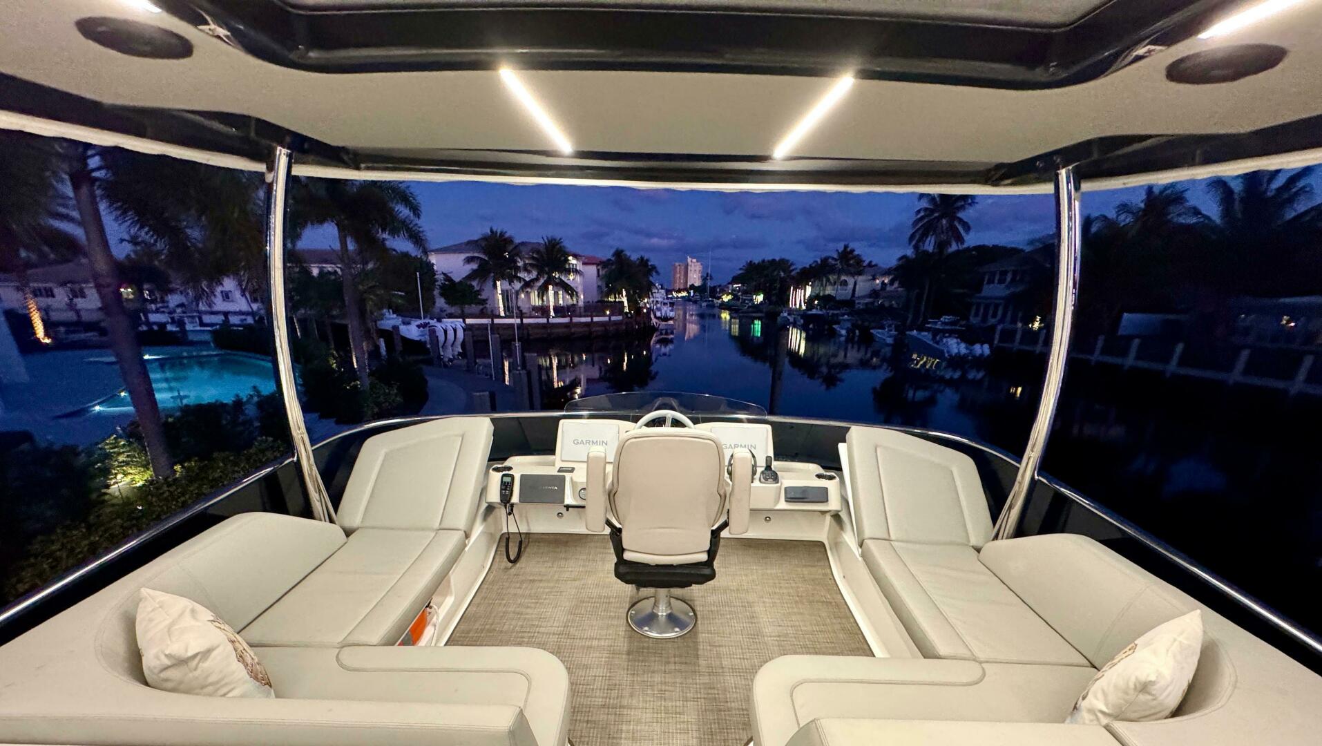 Slide: The Image of Absolute 52 Navetta 2021 - 5077833