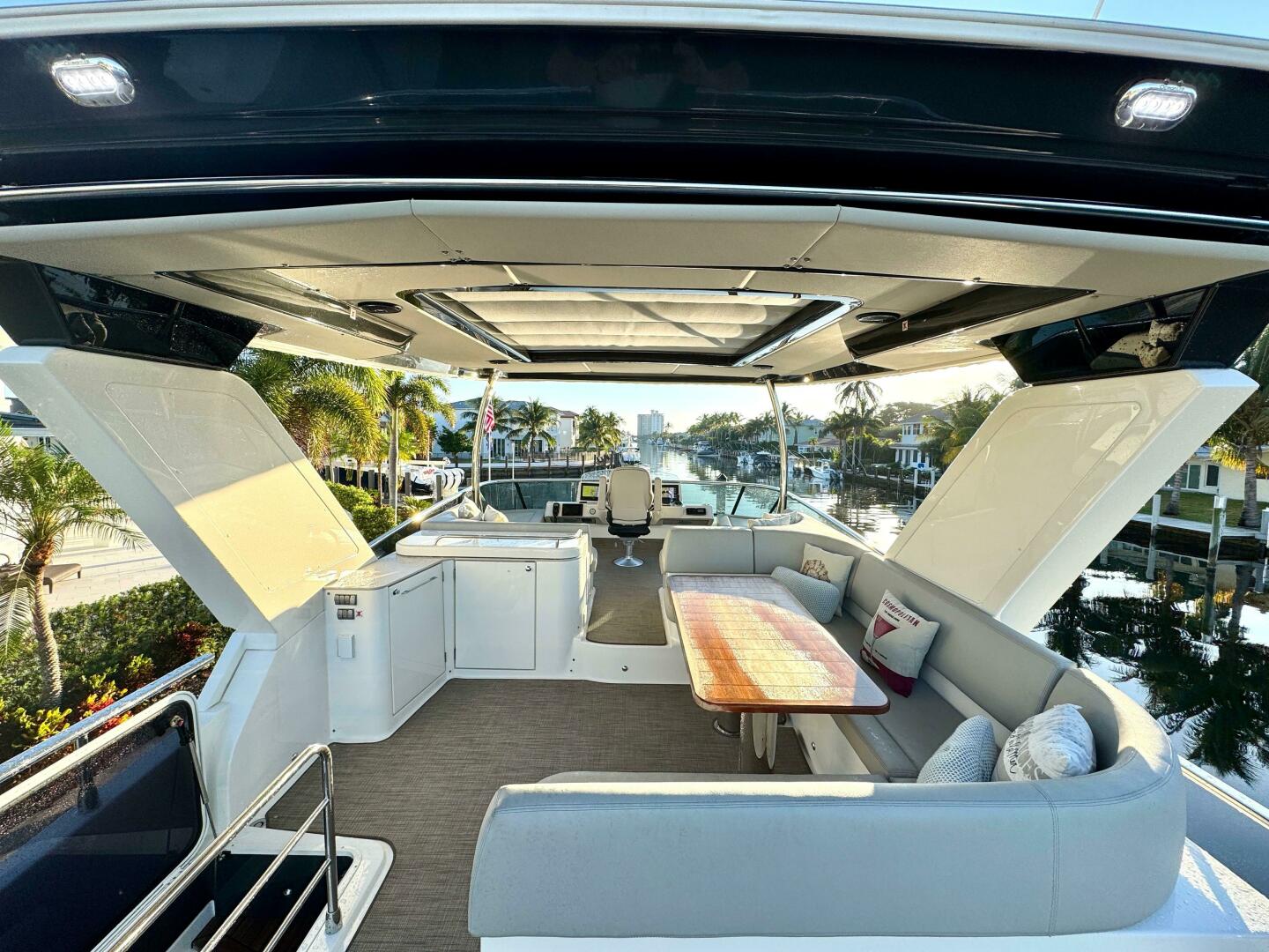 Slide: The Image of Absolute 52 Navetta 2021 - 5077837