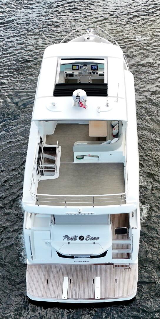 Slide: The Image of Absolute 52 Navetta 2021 - 5077848
