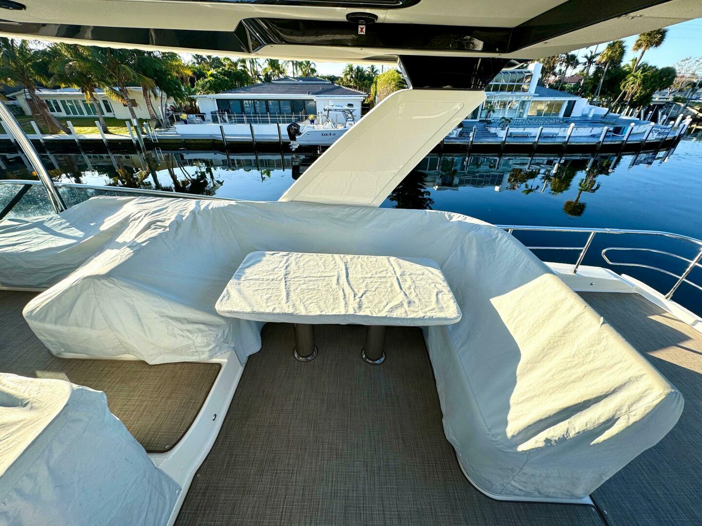 Slide: The Image of Absolute 52 Navetta 2021 - 5077852