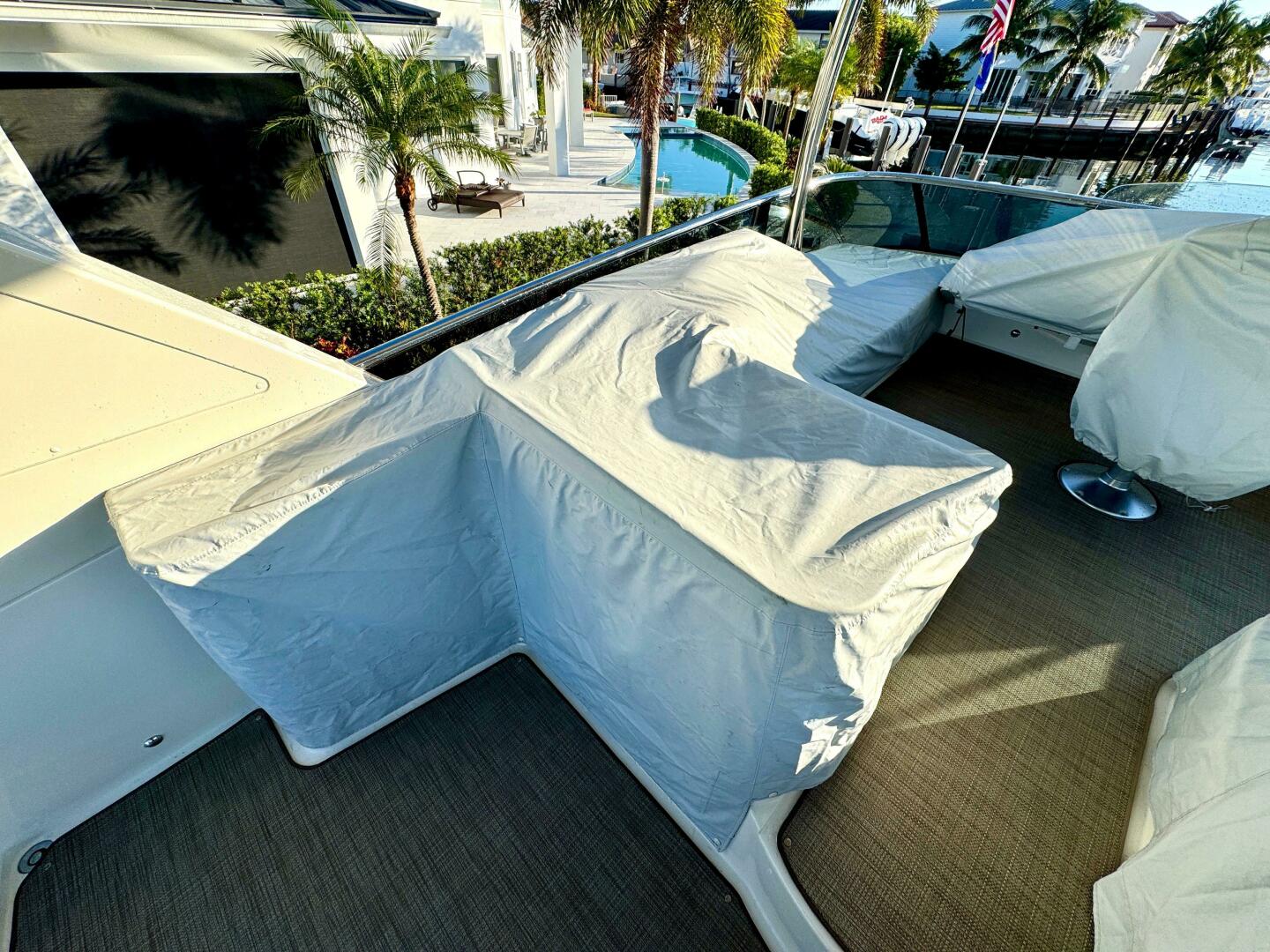 Slide: The Image of Absolute 52 Navetta 2021 - 5077853