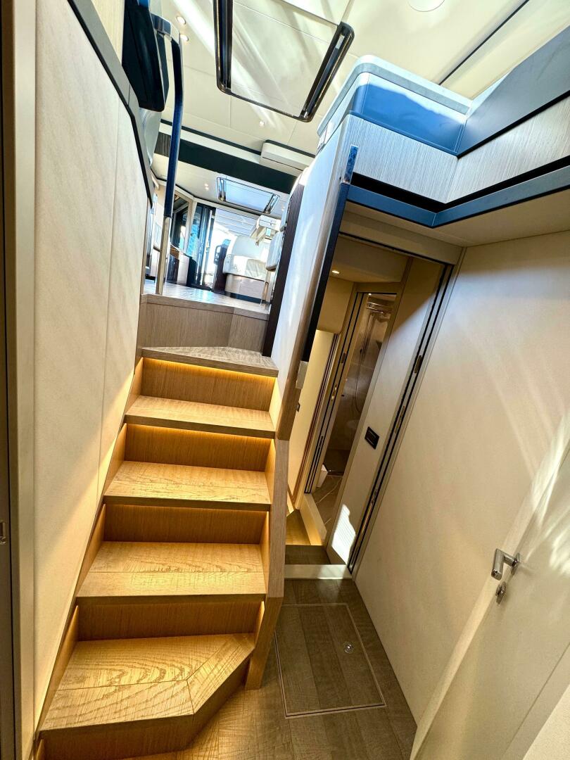 Slide: The Image of Absolute 52 Navetta 2021 - 5077869