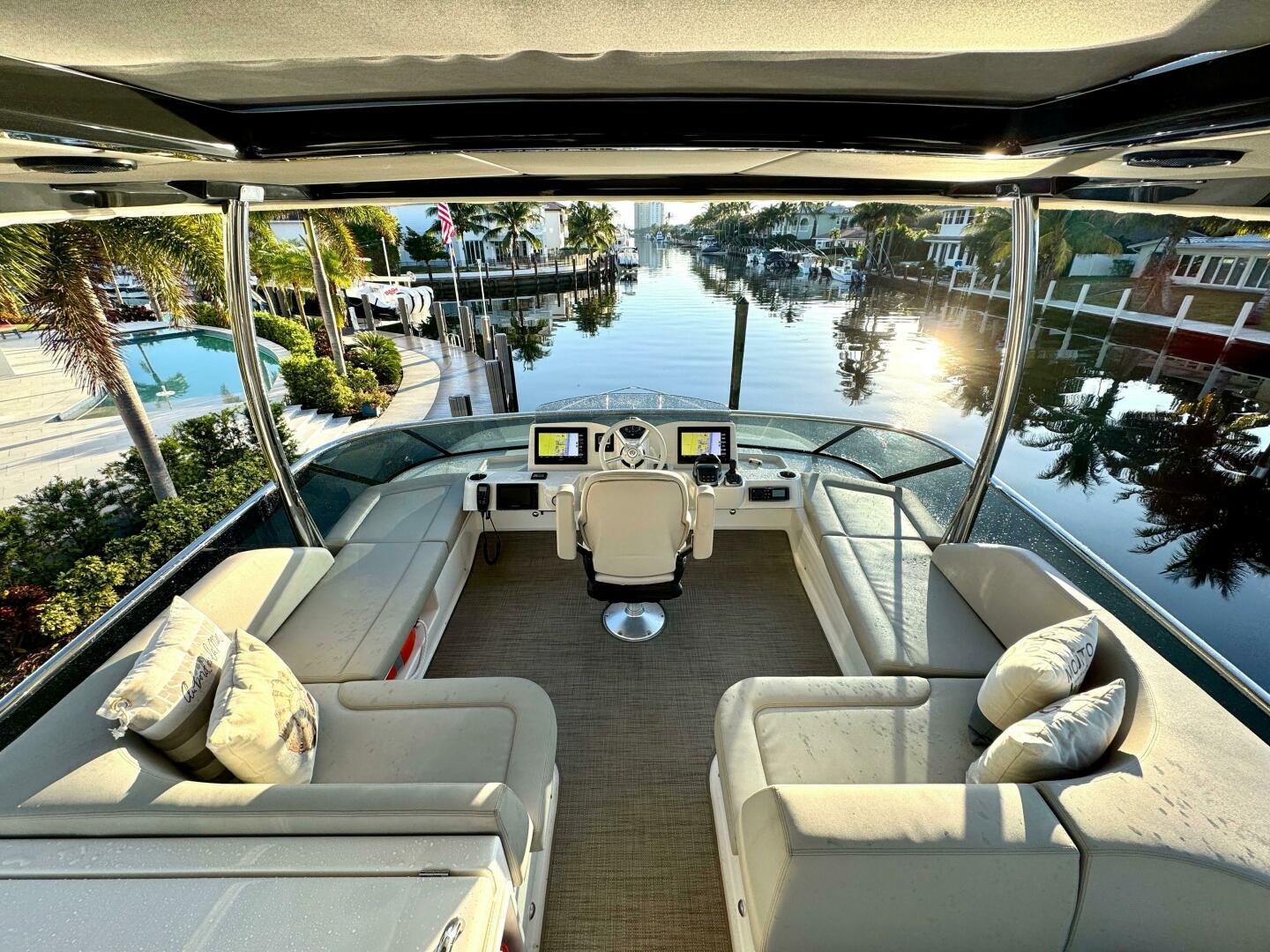 Slide: The Image of Absolute 52 Navetta 2021 - 5077824