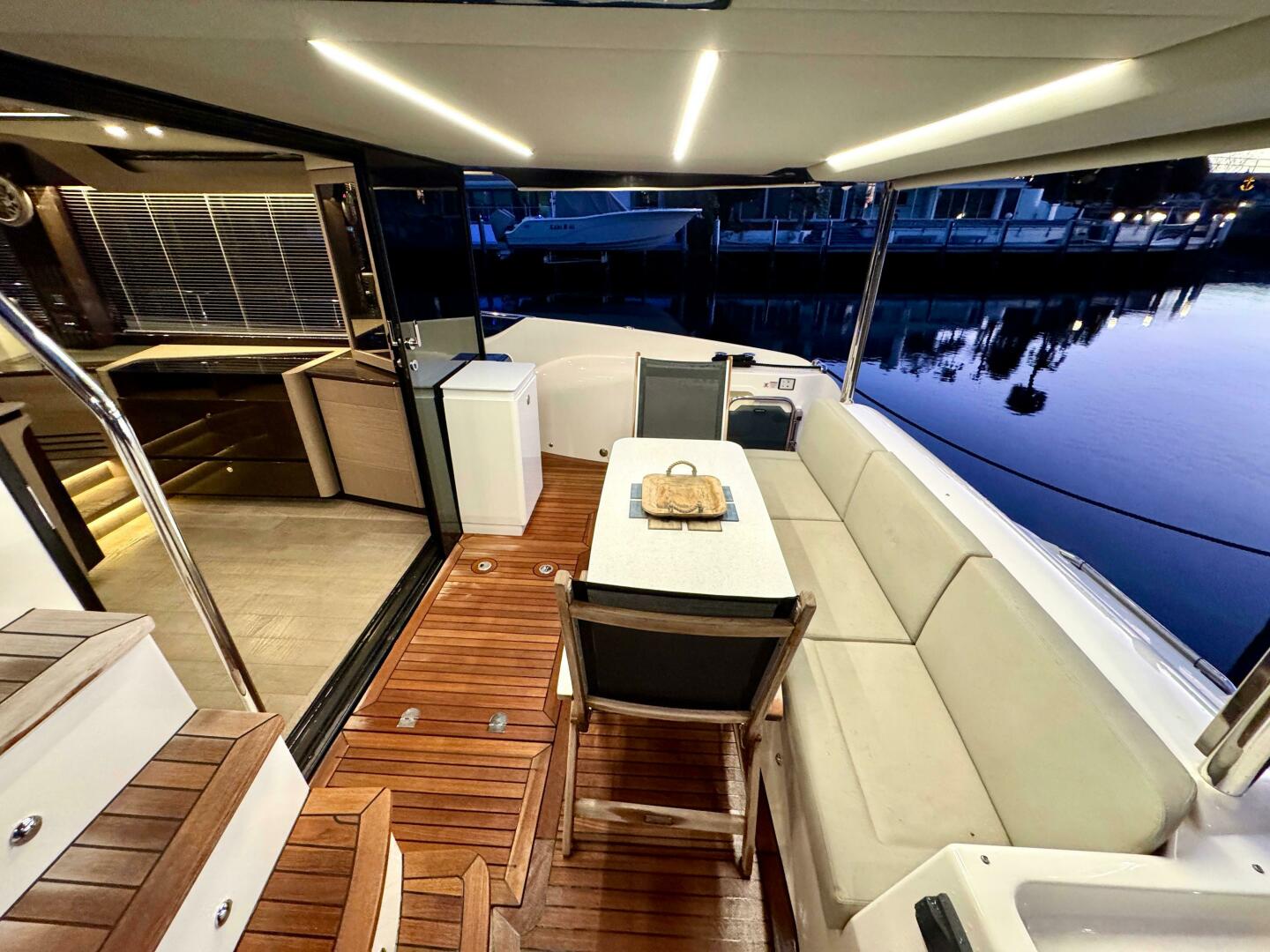 Slide: The Image of Absolute 52 Navetta 2021 - 5077880