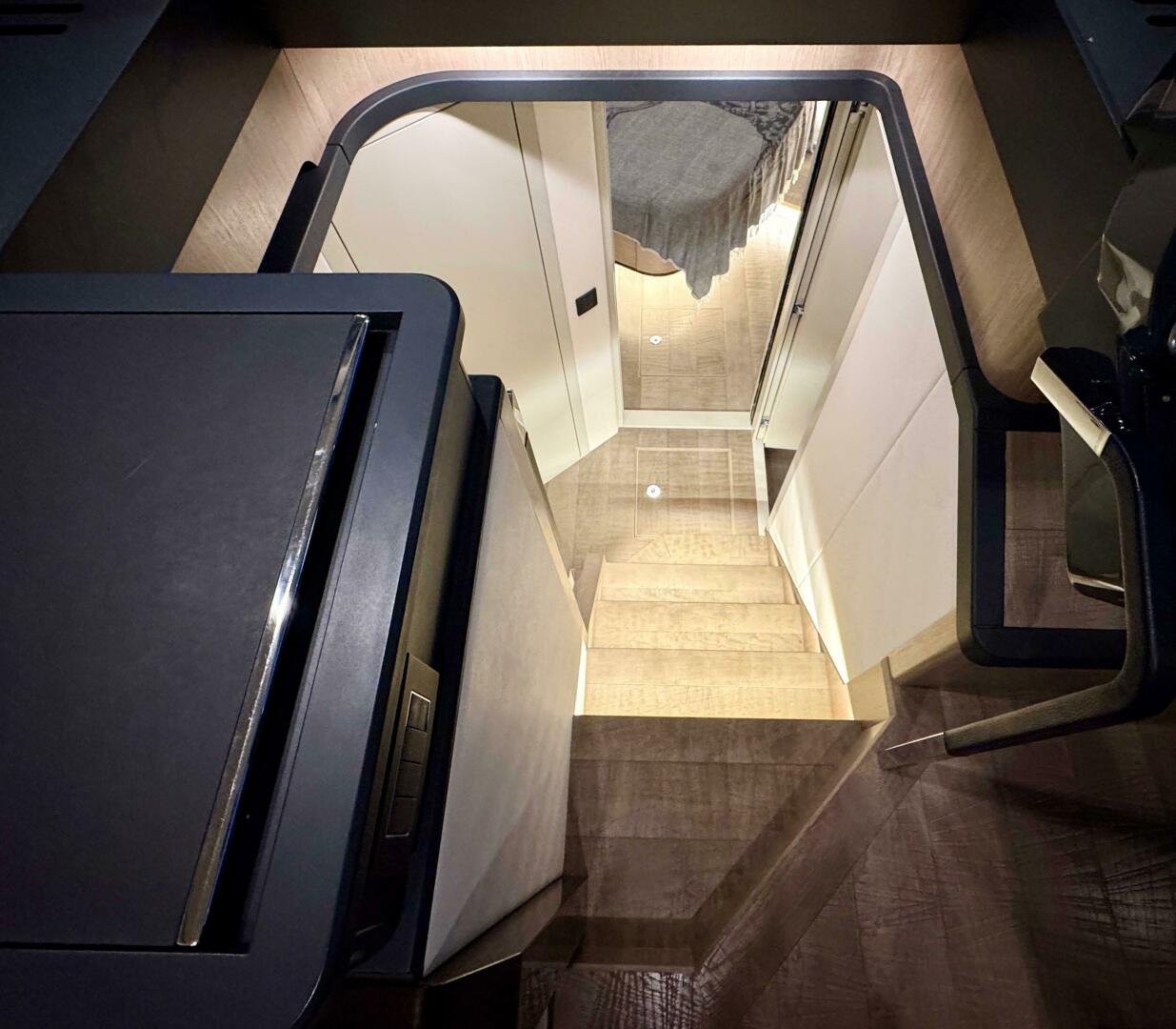 Slide: The Image of Absolute 52 Navetta 2021 - 5077882