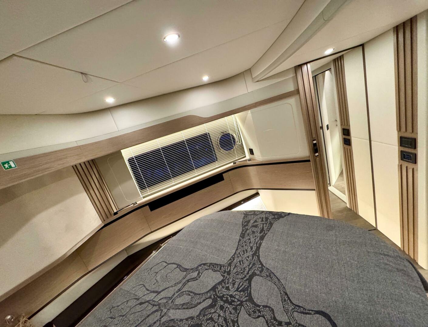Slide: The Image of Absolute 52 Navetta 2021 - 5077885