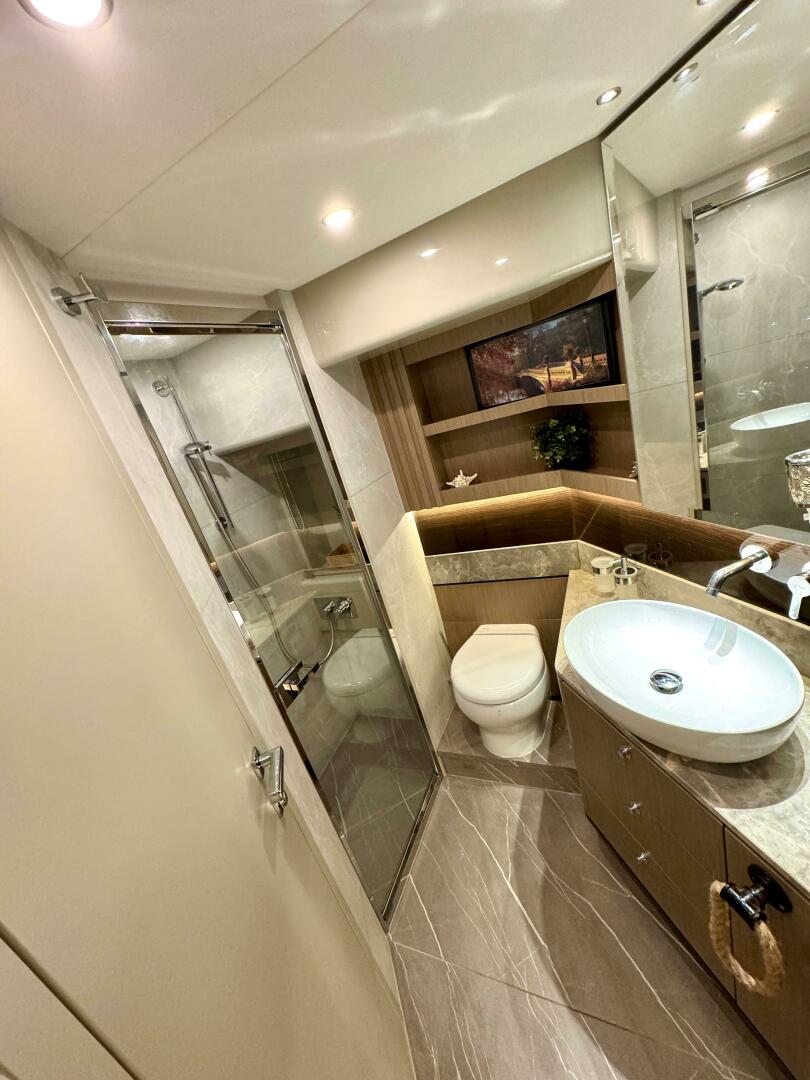 Slide: The Image of Absolute 52 Navetta 2021 - 5077886