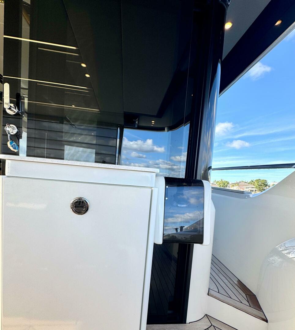 Slide: The Image of Absolute 52 Navetta 2021 - 5077901