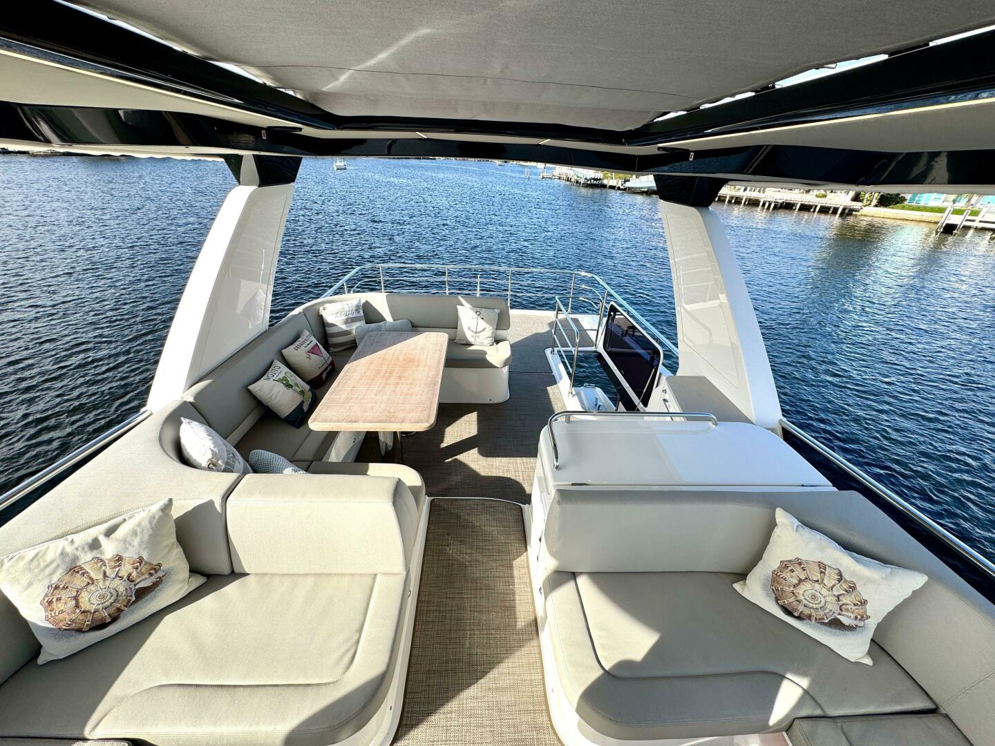 Slide: The Image of Absolute 52 Navetta 2021 - 5077915